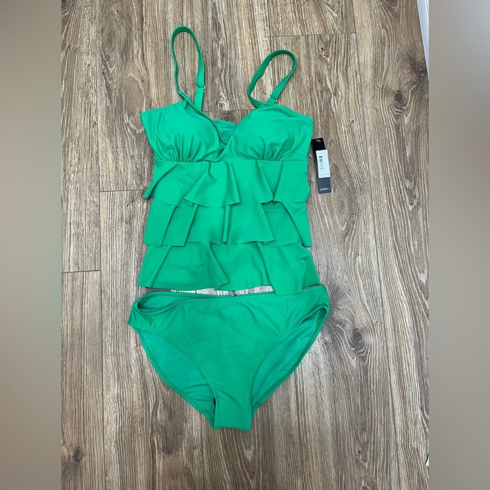 NWT Nicole Miller Tankini Sz M